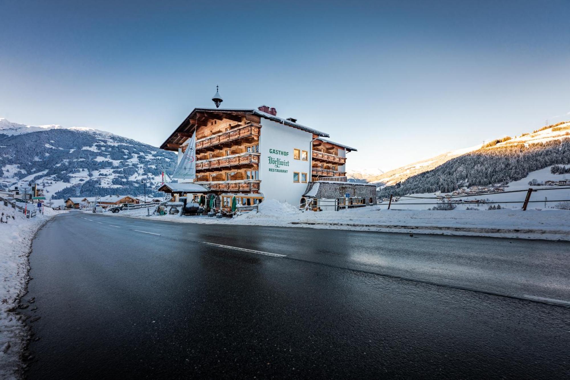 Alpen Wohlfühlhotel Dörflwirt Hainzenberg Exterior foto