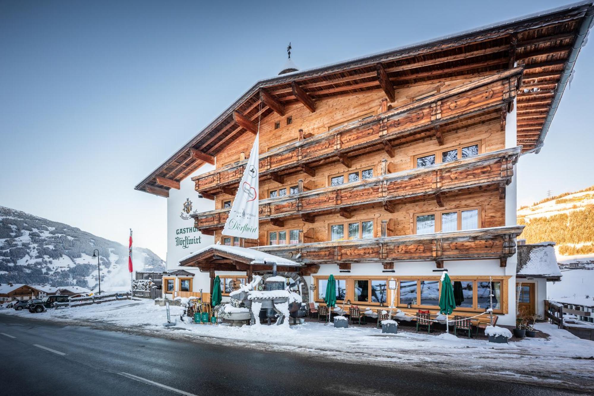 Alpen Wohlfühlhotel Dörflwirt Hainzenberg Exterior foto