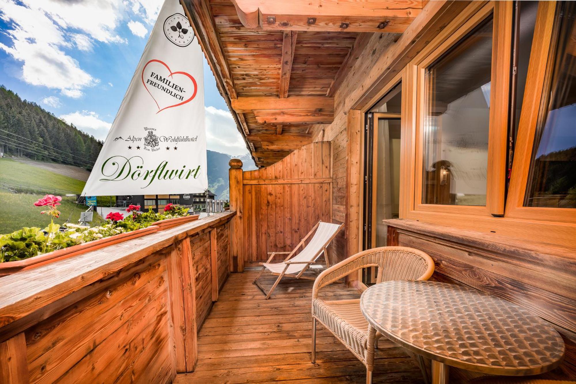 Alpen Wohlfühlhotel Dörflwirt Hainzenberg Exterior foto