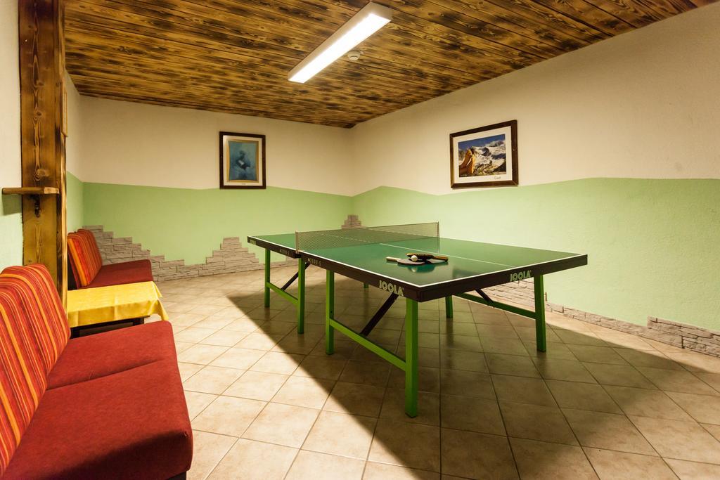 Alpen Wohlfühlhotel Dörflwirt Hainzenberg Exterior foto